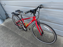 Load image into Gallery viewer, Trek Alpha 15” Frame / 700c Wheel