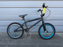 Load image into Gallery viewer, VERDE bMx