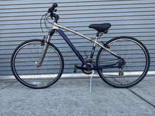 Load image into Gallery viewer, Specialized Crosstrail Hybrid 26”