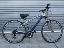 Load image into Gallery viewer, Specialized Crosstrail Hybrid 26”