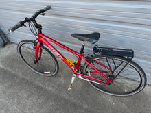 Load image into Gallery viewer, Trek Alpha 15” Frame / 700c Wheel