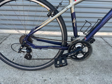 Load image into Gallery viewer, Specialized Crosstrail Hybrid 26”