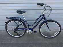 Load image into Gallery viewer, Huffy Madeira Cruiser 1x7 Cruiser Bicycle Small/Medium