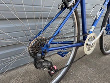 Load image into Gallery viewer, Trek 700 Hybrid Large