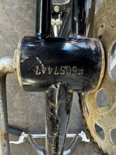 Load image into Gallery viewer, Vintage 1986 Diamondback Viper