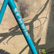 Load image into Gallery viewer, Schwinn Mirada